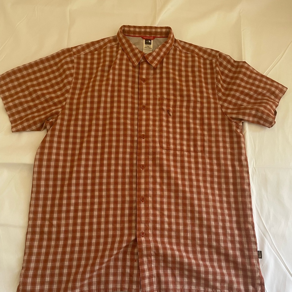 The North Face Mens Button Down Vented Hiking Short Sleeve Orange Plaid Shirt XL